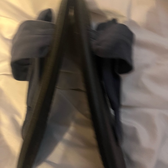 EUC Sanuk shoes. Size 8. - Picture 6 of 6